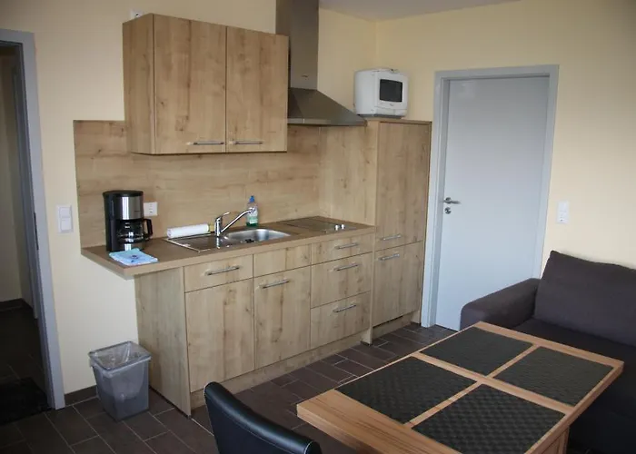 ゲストハウス Am Sundhaeuser 3*